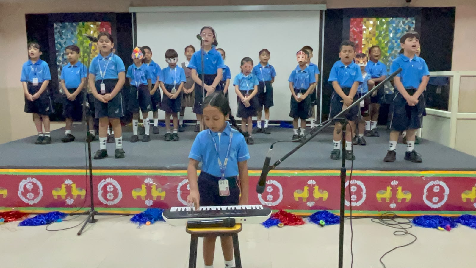 Vibrant Assembly on the Theme “If Animals Could Talk”